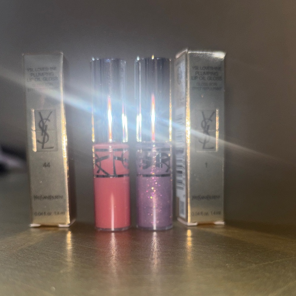 Yves Saint Laurent Love Shine Lip Oil Gloss Duo - Pink  and Shimmering Lavender - Picture 3 of 3